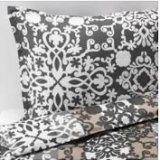 Navlaka i 2 jastučnice Prakttry