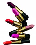 Ruž za usne više nijansi Superlustrous Revlon