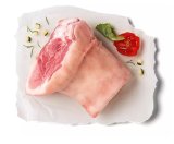 Svinjska koljenica s kostima 1 kg