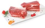 Juneća rebra i prsa na pultu 1 kg