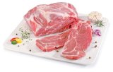 Svinjski vrat s kosti na pultu 1 kg