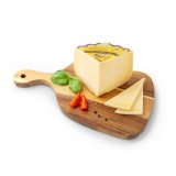 Sir Trapist polutvrdi kravlji Paška sirana 1 kg