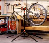 Stalak za popravak bicikla