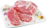 SVINJSKI VRAT S KOSTI na pultu 1 kg