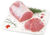SVINJSKA LEĐA S KOSTI na pultu 1 kg 