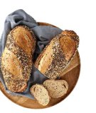 Domaći beskvasni kruh sa sjemenkama 400 g