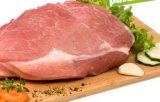 SVINJSKA LOPATICA BEZ KOSTI 1 KG