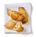 Croissant s purećom hrenovkom